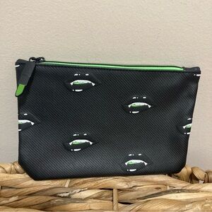 🆕 Ipsy Black Bag with Green Lips Pattern! 💥